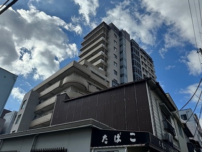 ワコーレアーバンアベニュー灘｜（神戸市灘区城内通）の中古マンション外観写真